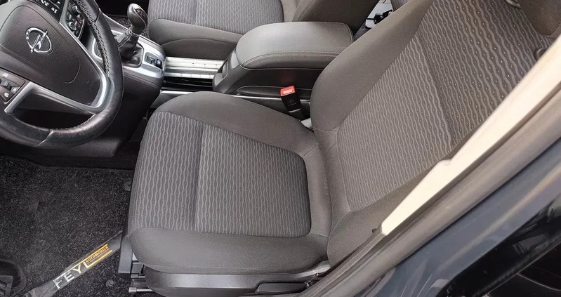 Opel Meriva cena 31900 przebieg: 162000, rok produkcji 2016 z Płock małe 781